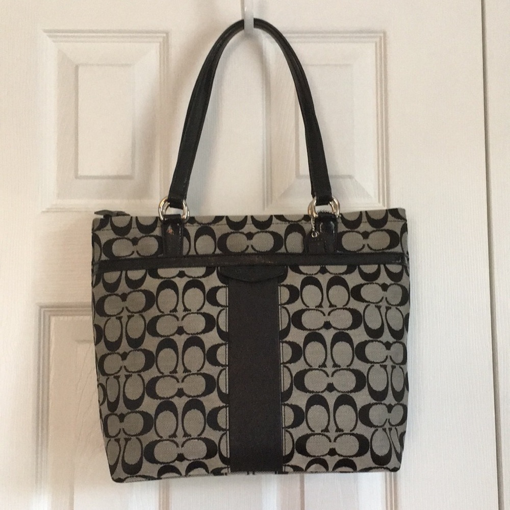 NWT Black & White Coach Purse